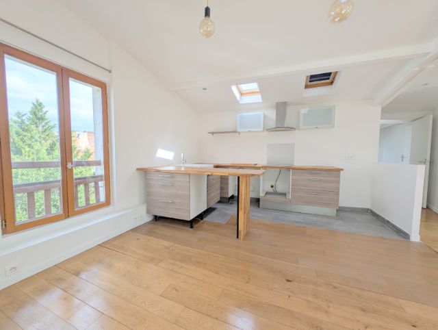 5 pièces 85m² 3