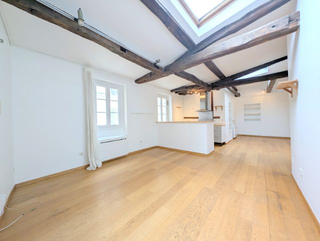 2 pièces 46m² 3