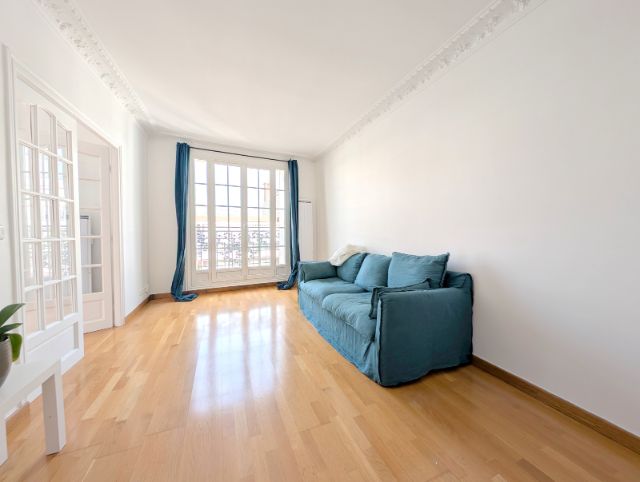 2-3  pièces 47m²