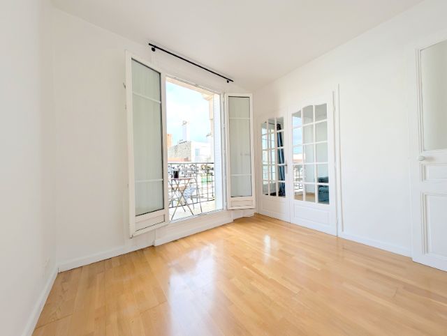 2-3  pièces 47m² 4