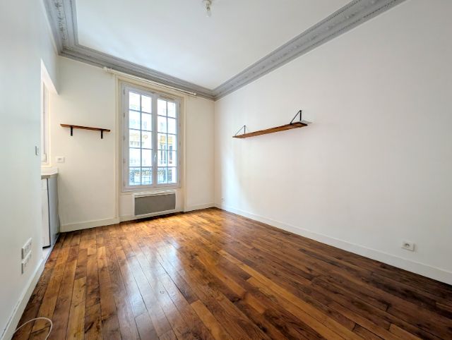 2 pièces 31m² 2